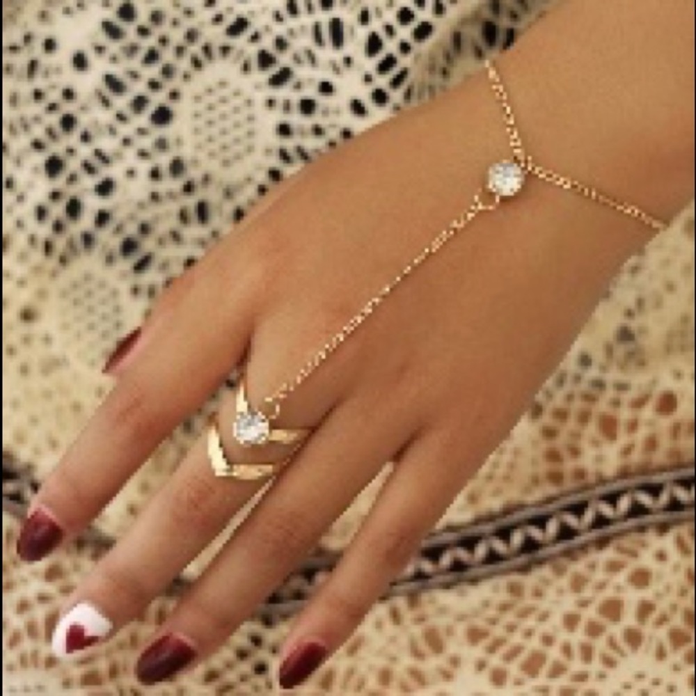 Vintage Style Crystal Ring Bracelet